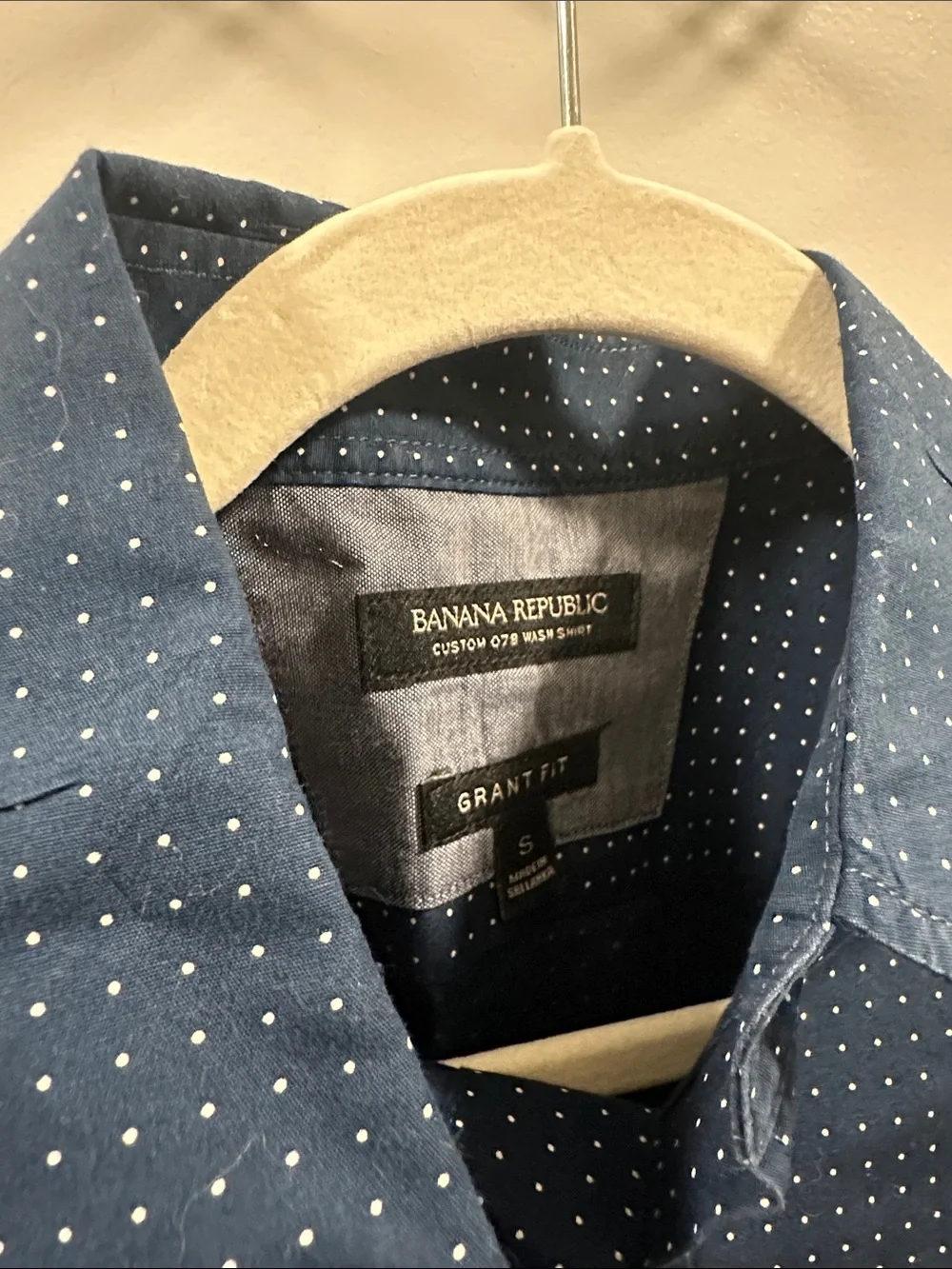 Banana republic Men's Navy Dot Print Button-Down Shirt